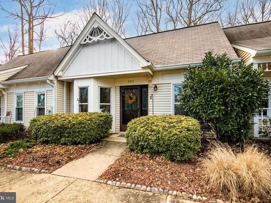 992 Riversedge Circle, Annapolis, MD 21401 Main Photo