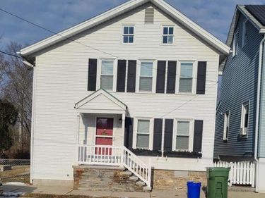 214 W 2ND STREET, BERNVILLE, PA 19506