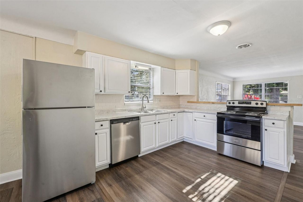 1730 17th Street S, Saint Petersburg, FL 33712 Photo