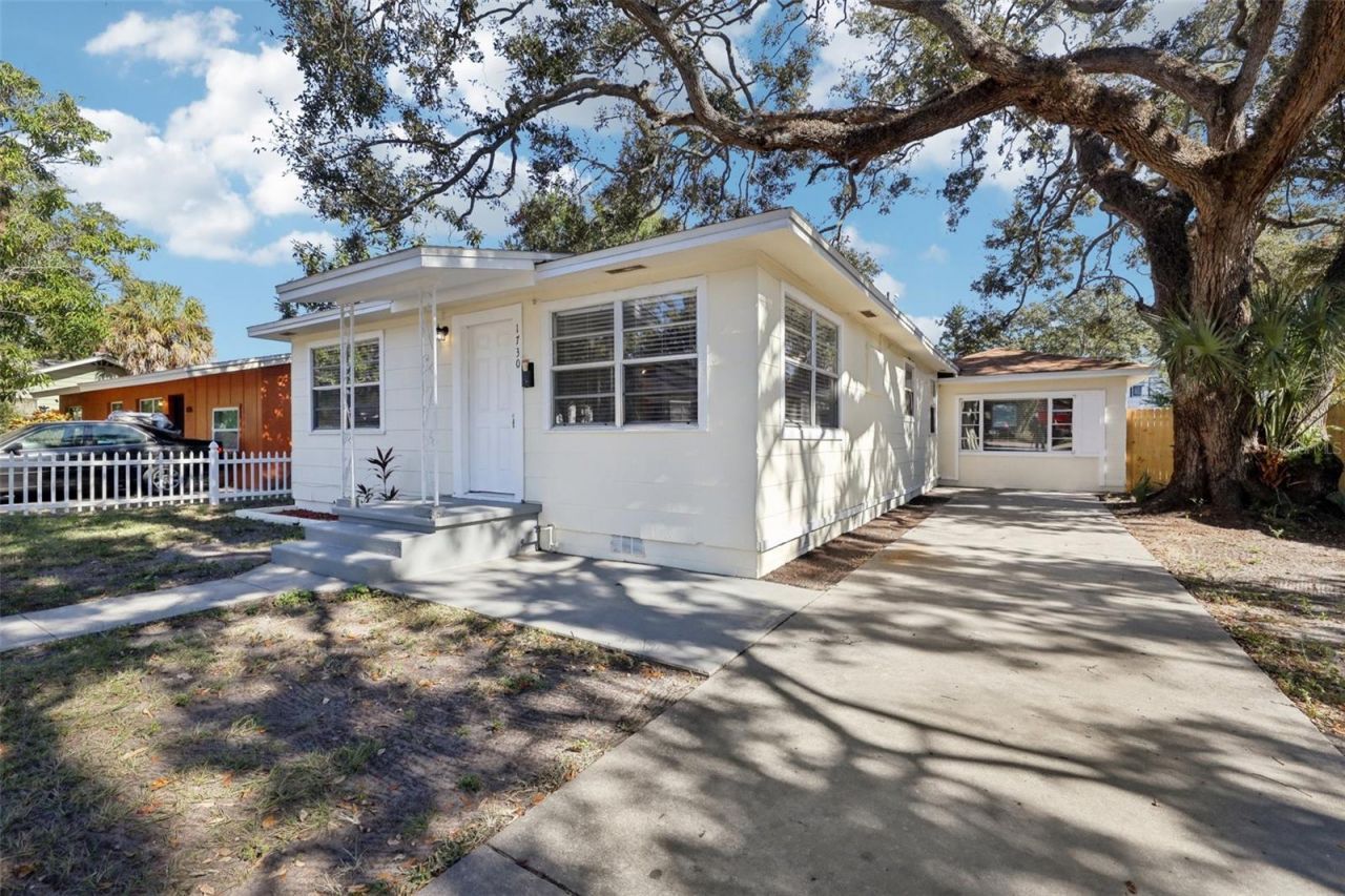 1730 17th Street S, Saint Petersburg, FL 33712 Photo