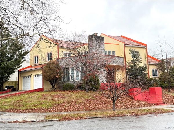 26105 Bridgewater Avenue, Glen Oaks, NY 11004