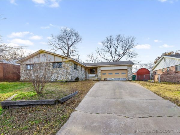 784 N Moccasin Place, Sapulpa, OK 74066