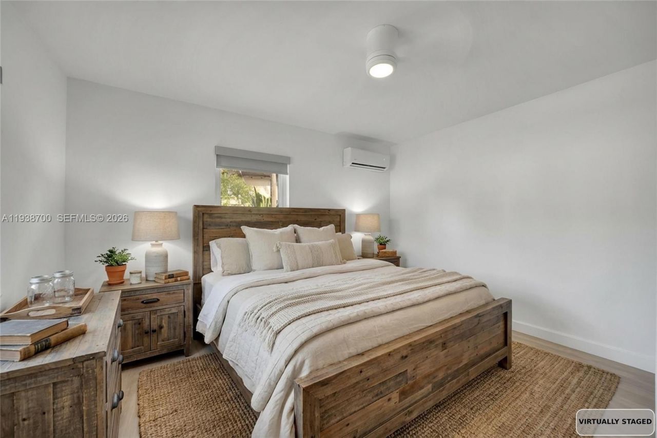 2304 SE 13th Ct, Pompano Beach, FL 33062 Photo