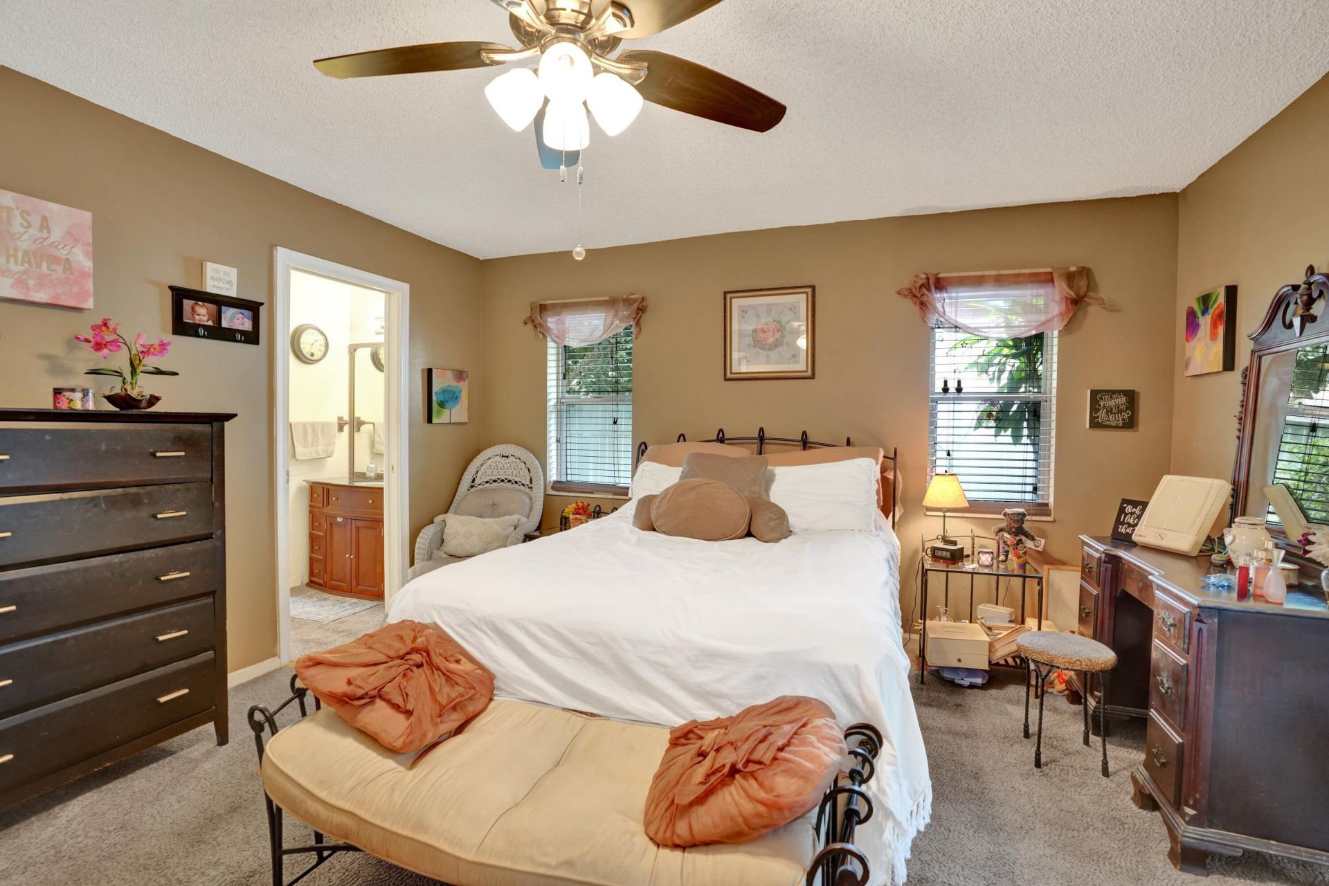 194 Parkwood Drive, Royal Palm Beach, FL 33411 Photo