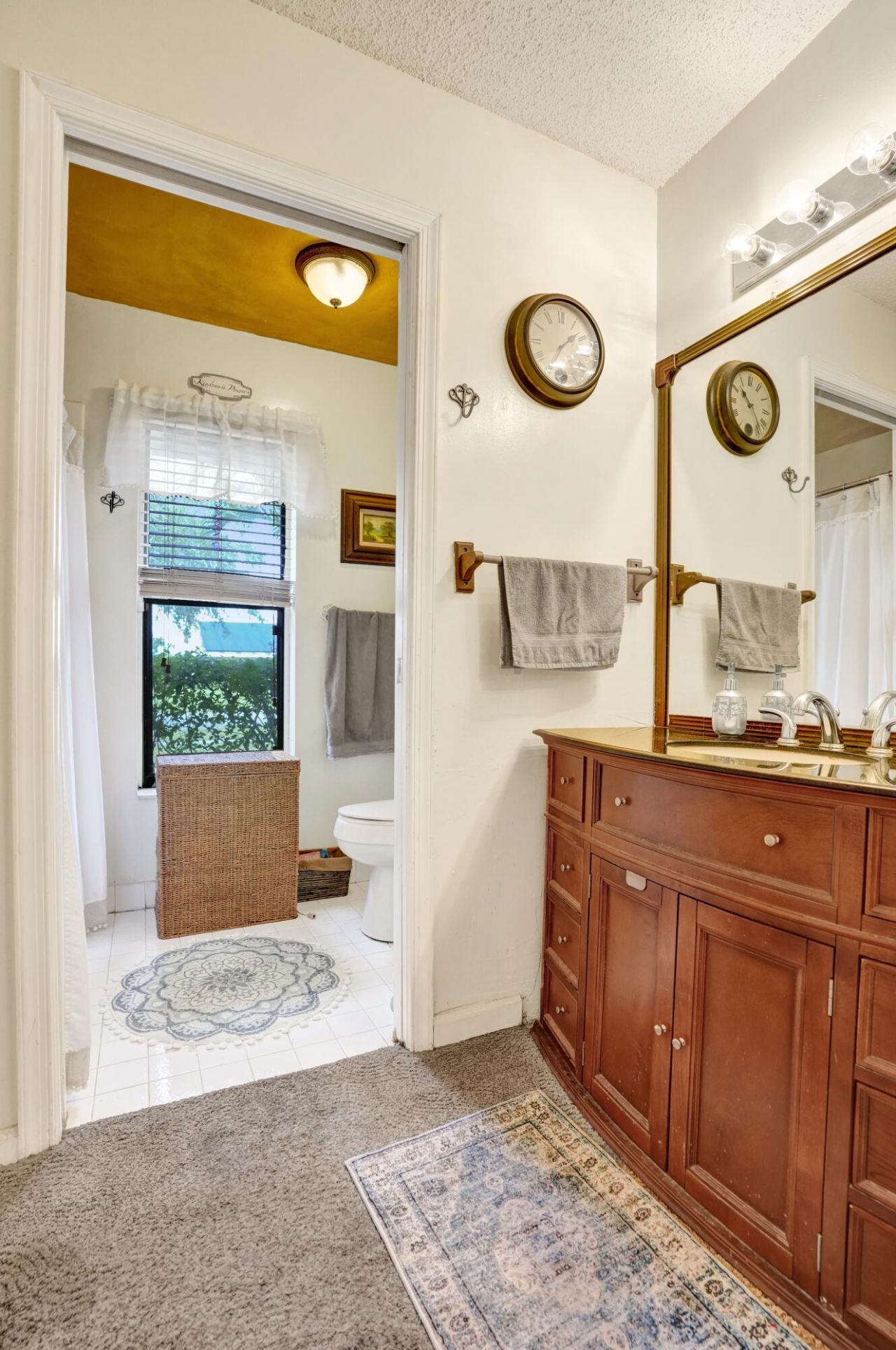 194 Parkwood Drive, Royal Palm Beach, FL 33411 Photo