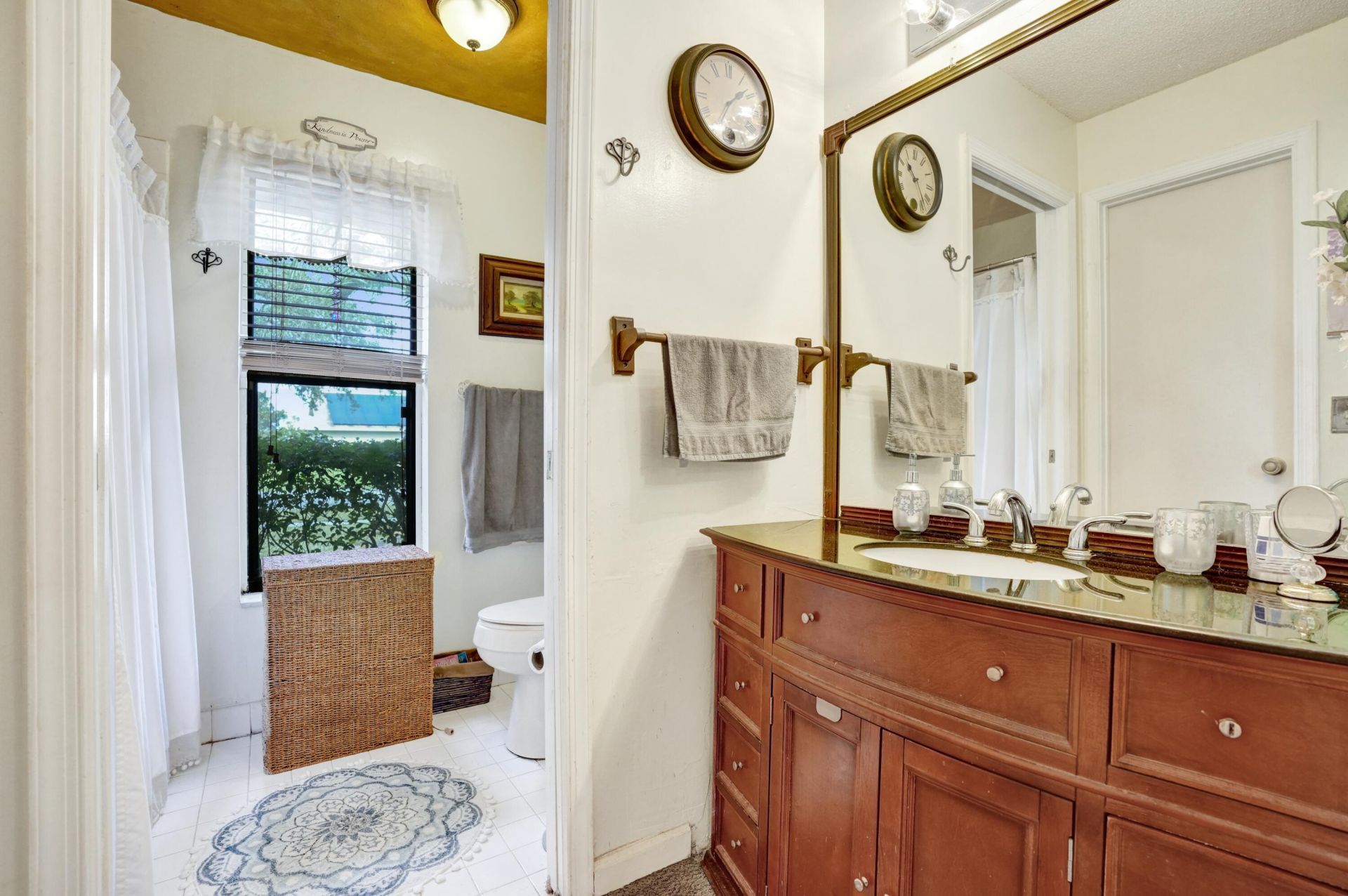 194 Parkwood Drive, Royal Palm Beach, FL 33411 Photo