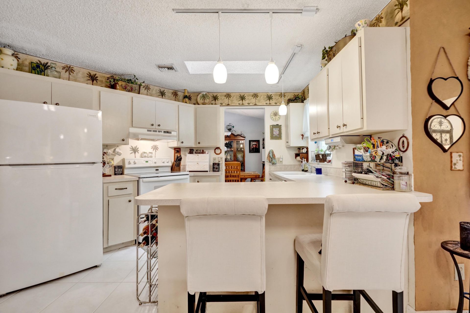 194 Parkwood Drive, Royal Palm Beach, FL 33411 Photo