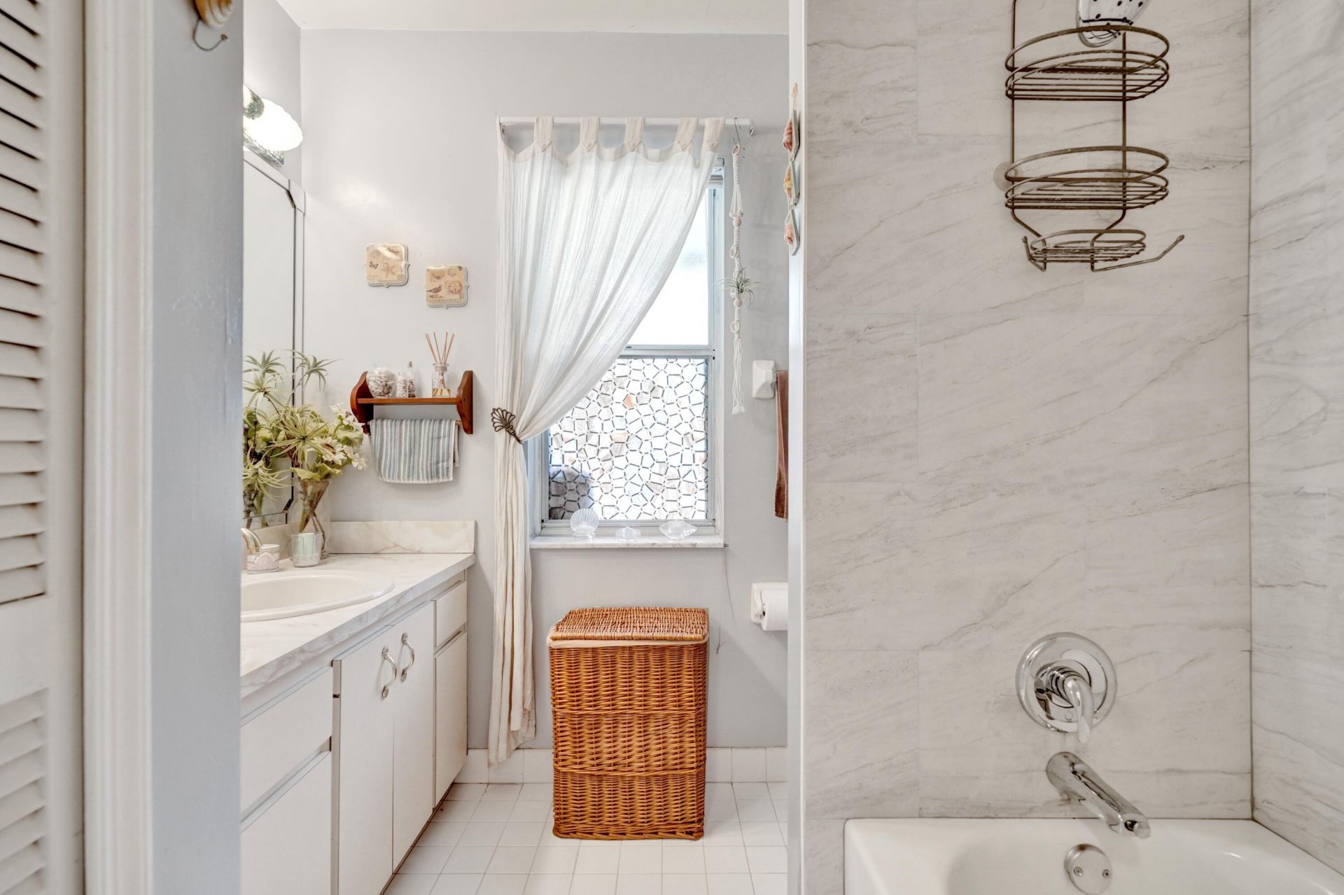 194 Parkwood Drive, Royal Palm Beach, FL 33411 Photo