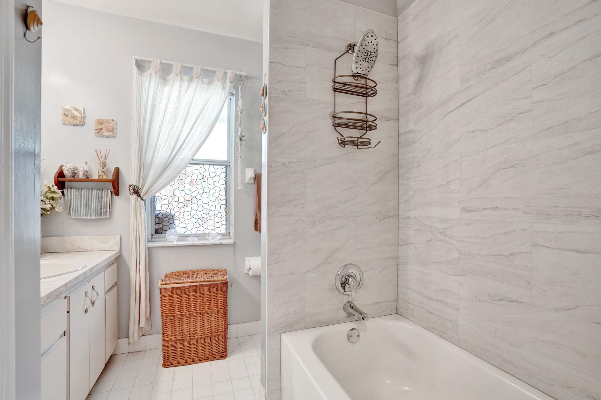 194 Parkwood Drive, Royal Palm Beach, FL 33411 Photo