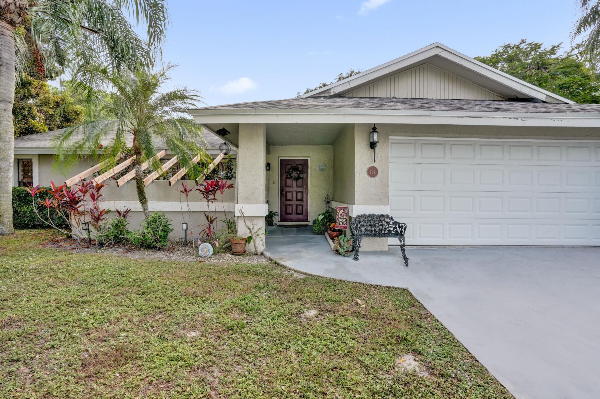 194 Parkwood Drive, Royal Palm Beach, FL 33411 Photo