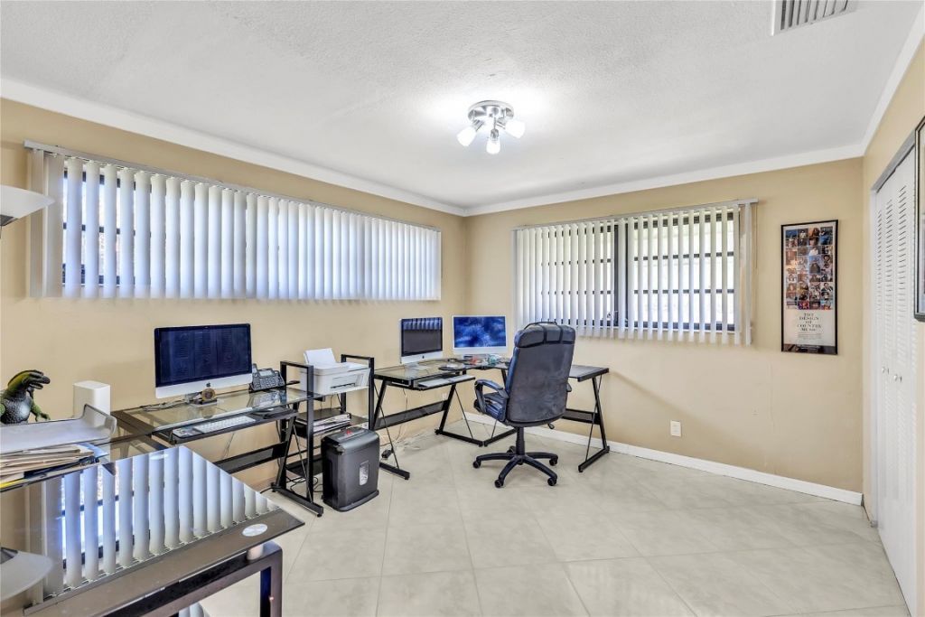 1961 NE 31st Street, Lighthouse Point, FL 33064 Photo