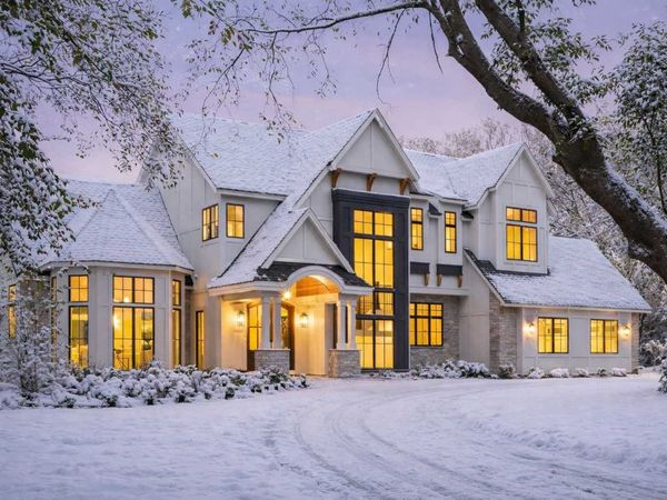 9414 Us-12, Independence, MN 55328