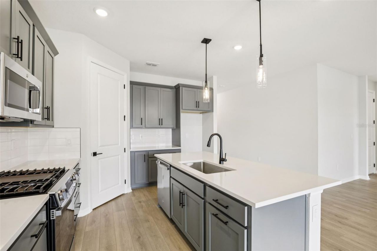 10160 Hidden Hammock Loop, Parrish, FL 34219 Photo