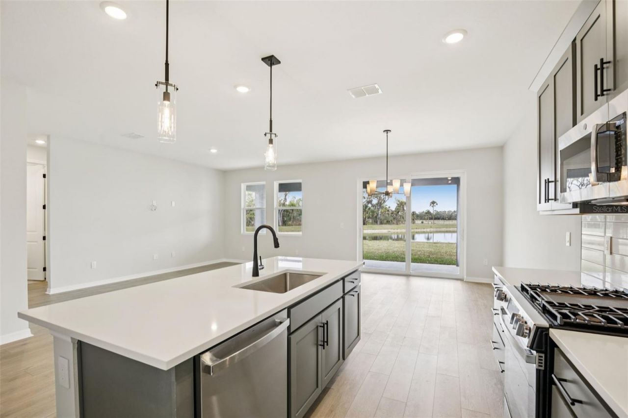 10160 Hidden Hammock Loop, Parrish, FL 34219 Photo