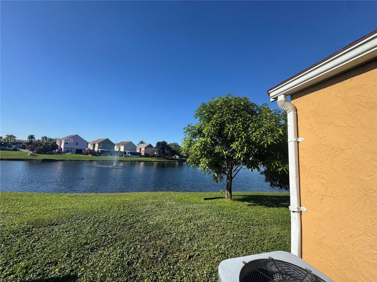 9957 W Elm Ln, Miramar, FL 33025 Photo