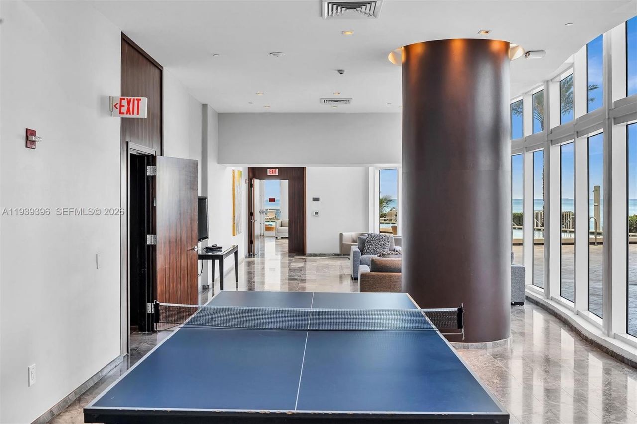 17201 Collins Ave, Unit 1107, Sunny Isles Beach, FL 33160 Photo