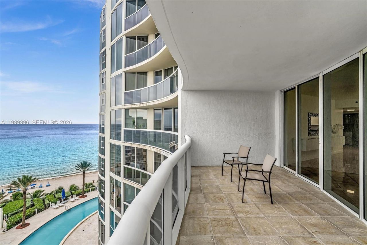 17201 Collins Ave, Unit 1107, Sunny Isles Beach, FL 33160 Photo