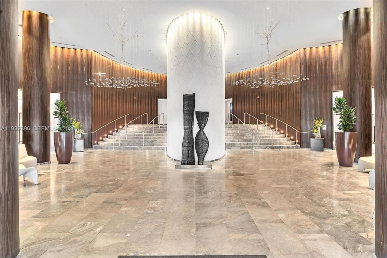 17201 Collins Ave, Unit 1107, Sunny Isles Beach, FL 33160 Photo