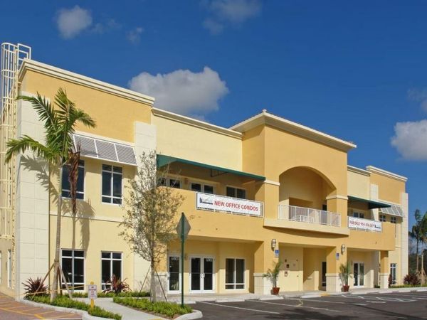 6095 W Commercial Blvd, Tamarac, FL 33319