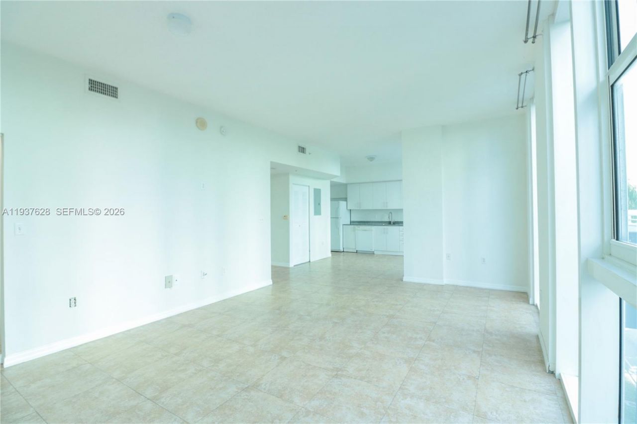 275 NE 18th St, Unit 410, Miami, FL 33132 Photo