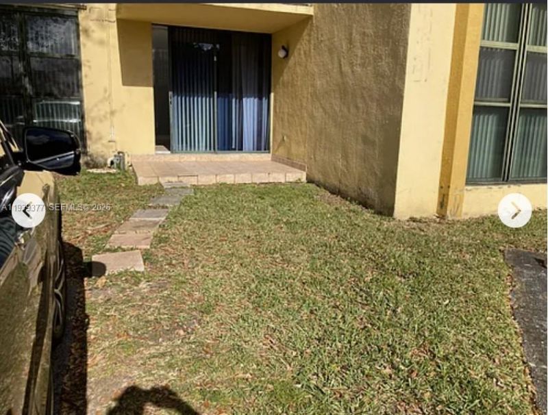 11780 SW 18th St, Unit 105-2, Miami, FL 33175 Photo