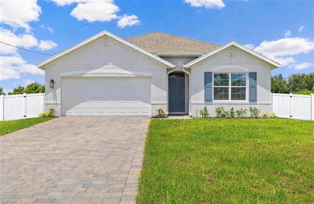 3021 N Lakewood Rd, Labelle, FL 33935 Main Photo