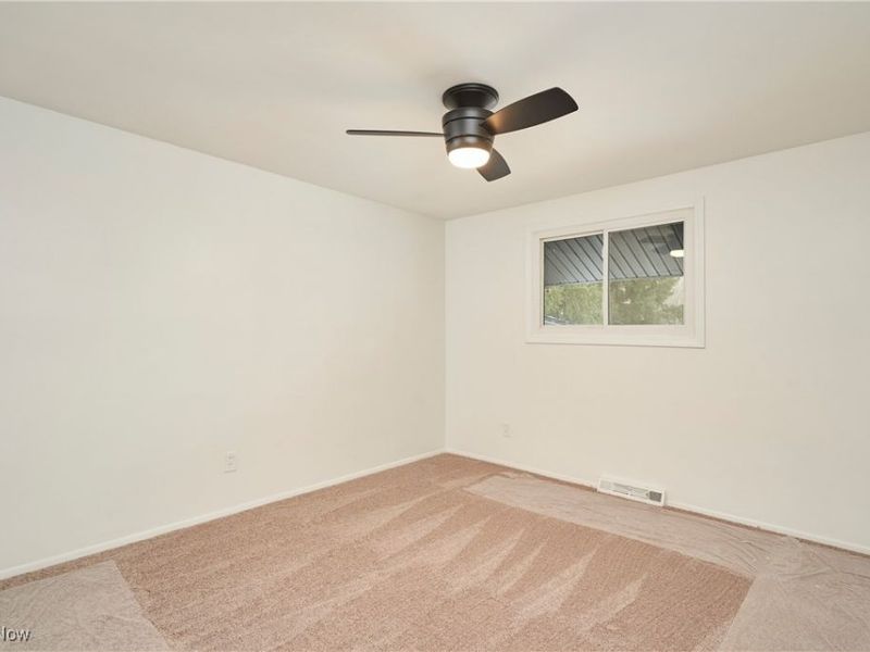 17759 S Meadowpark Drive, Walton Hills, OH 44146 Photo 13