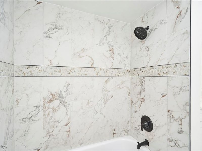 17759 S Meadowpark Drive, Walton Hills, OH 44146 Photo 22