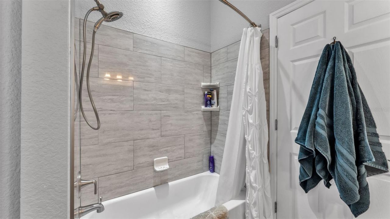 3202 Summerland Hills Court, Lakeland, FL 33812 Photo