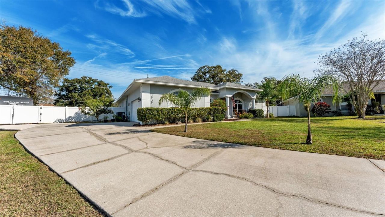 3202 Summerland Hills Court, Lakeland, FL 33812 Photo