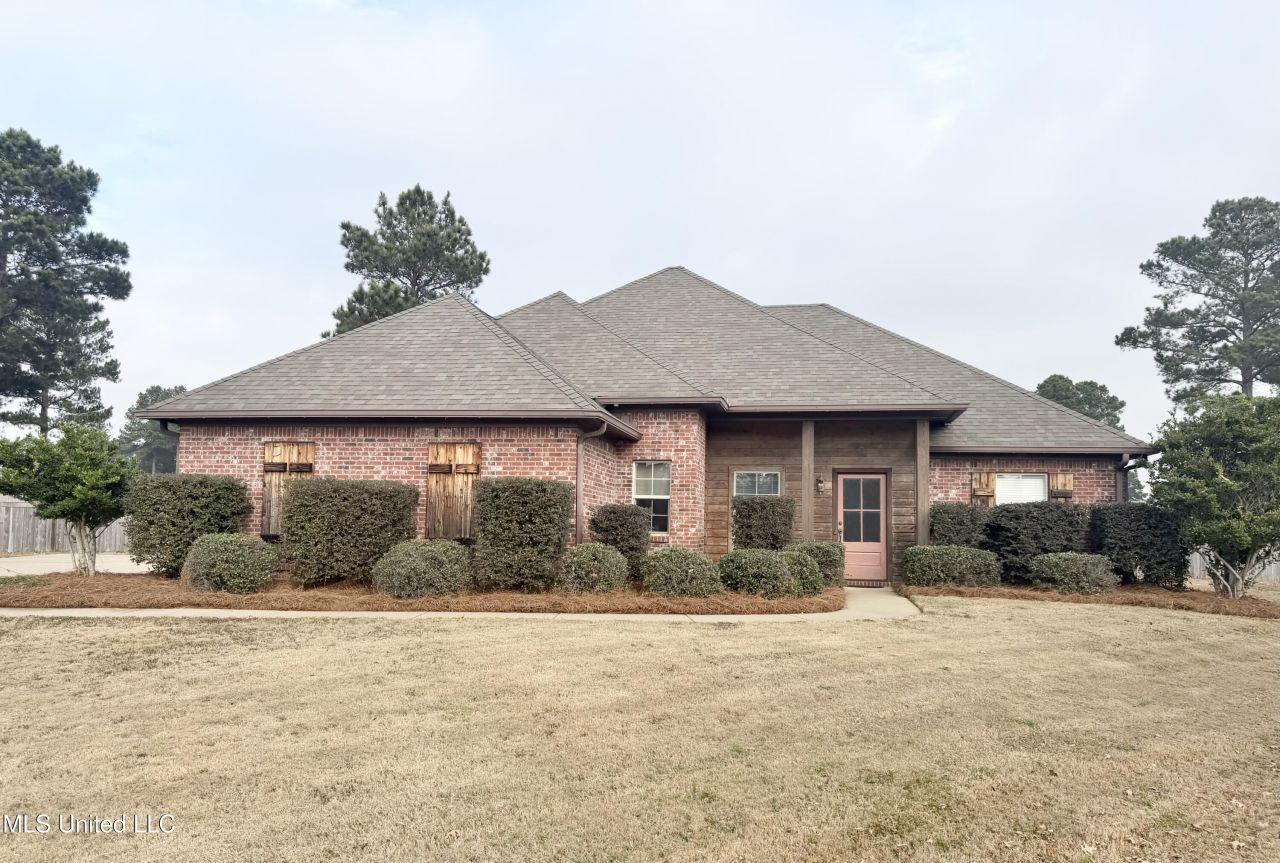 108 Sara Scotts Cove, Madison, MS 39110 Main Photo