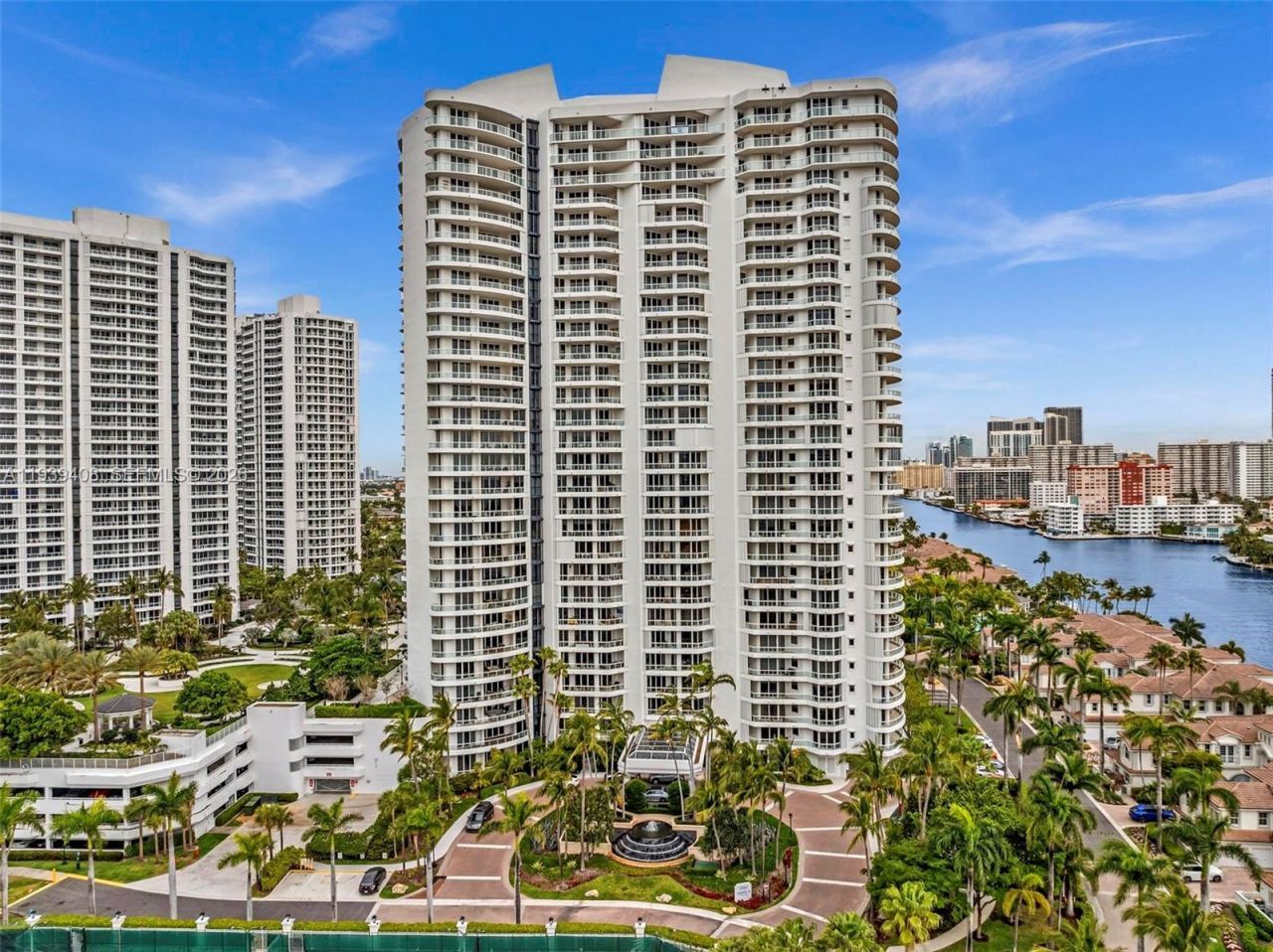 21050 Point Pl, Unit 302, Aventura, FL 33180 Photo