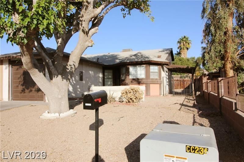 152 Linn Lane, Las Vegas, NV 89110 Main Photo