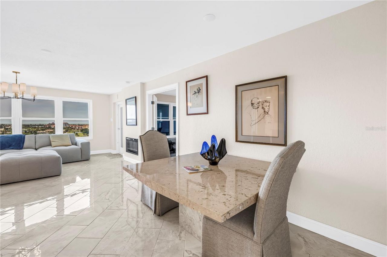 5220 Brittany Drive S, Unit 1510, Saint Petersburg, FL 33715 Photo