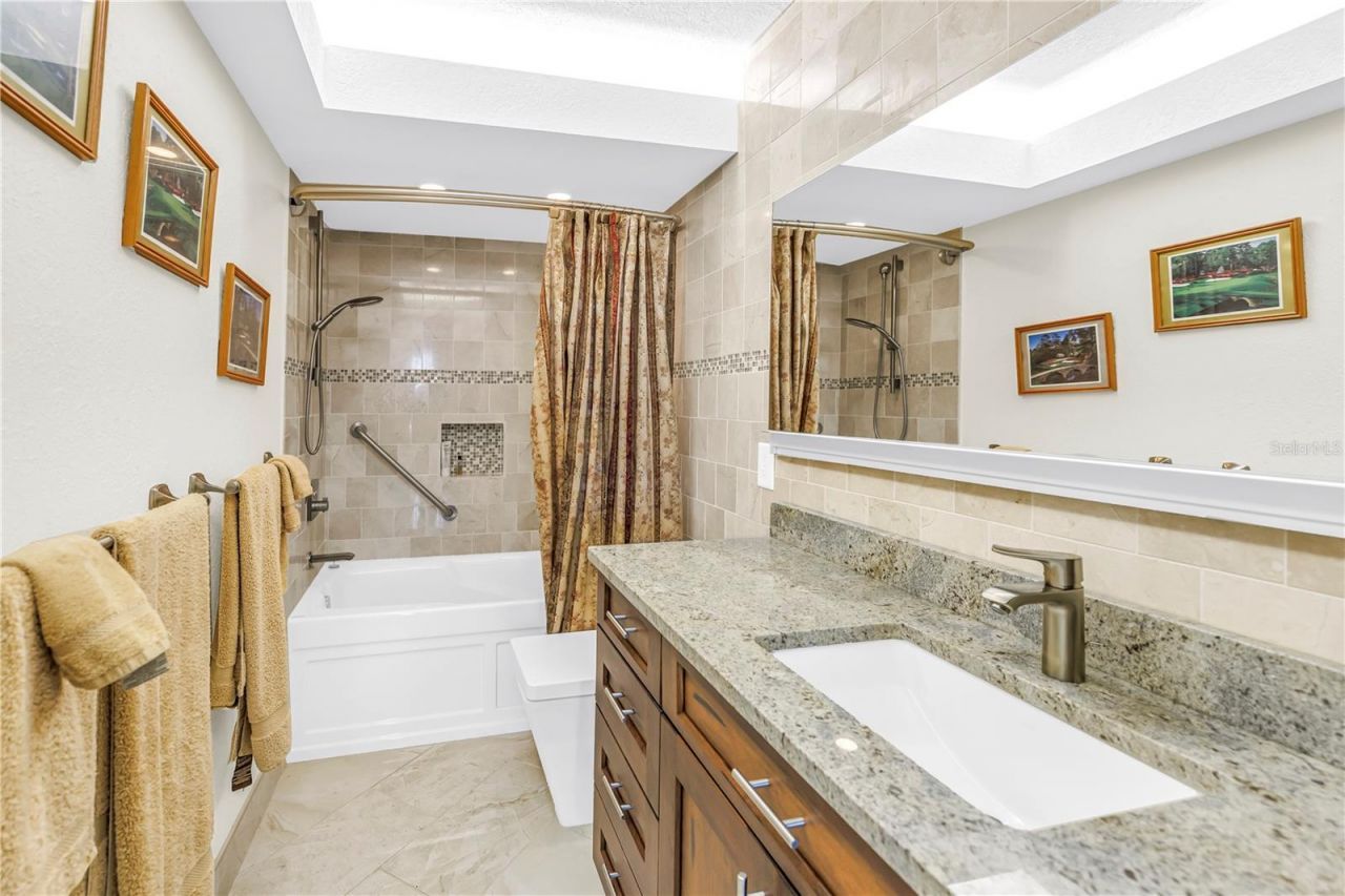 5220 Brittany Drive S, Unit 1510, Saint Petersburg, FL 33715 Photo