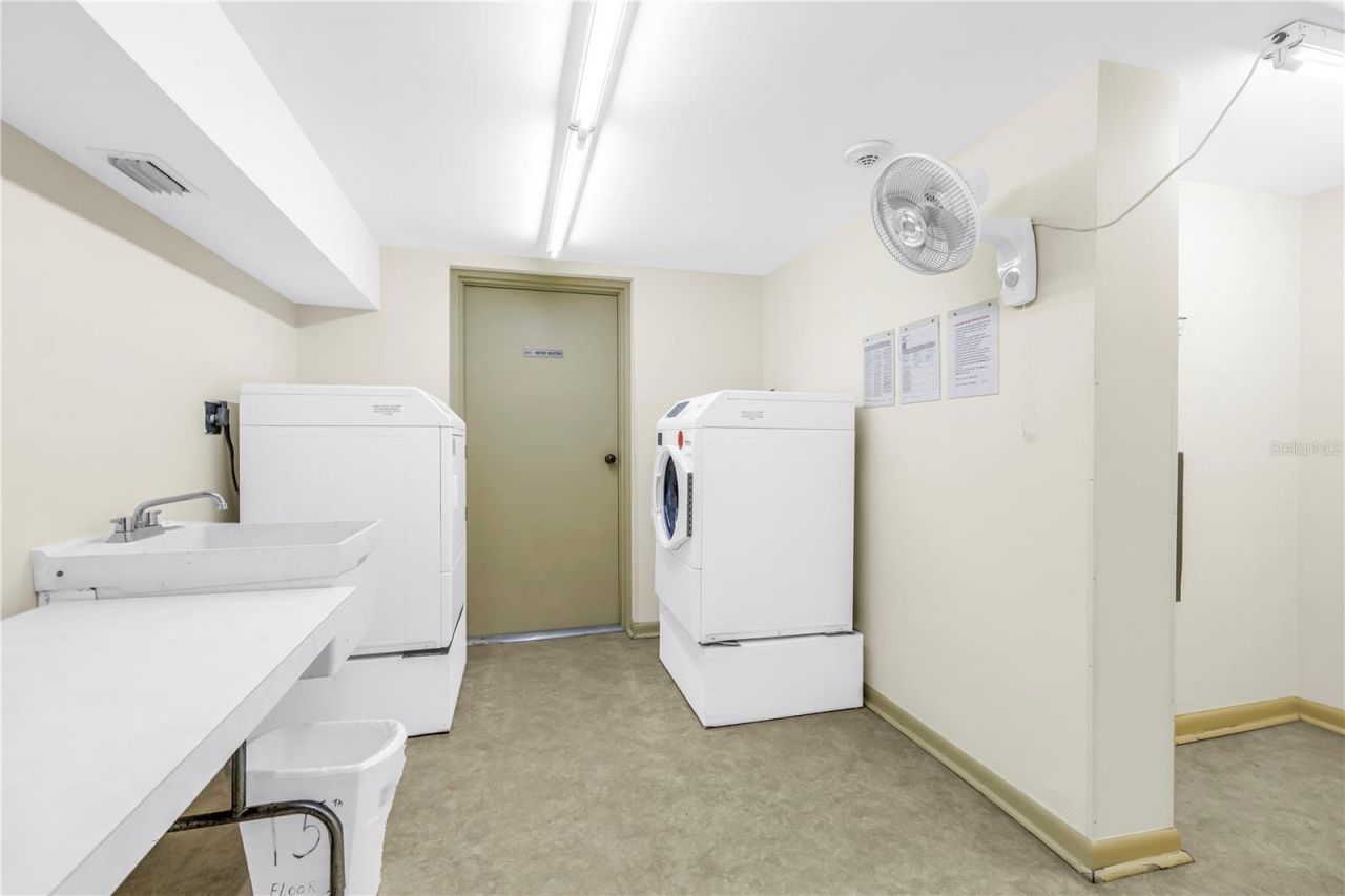 5220 Brittany Drive S, Unit 1510, Saint Petersburg, FL 33715 Photo