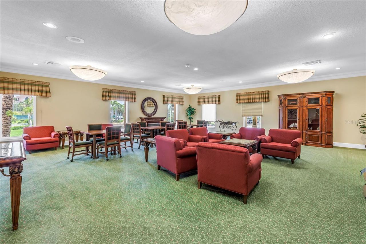 5220 Brittany Drive S, Unit 1510, Saint Petersburg, FL 33715 Photo