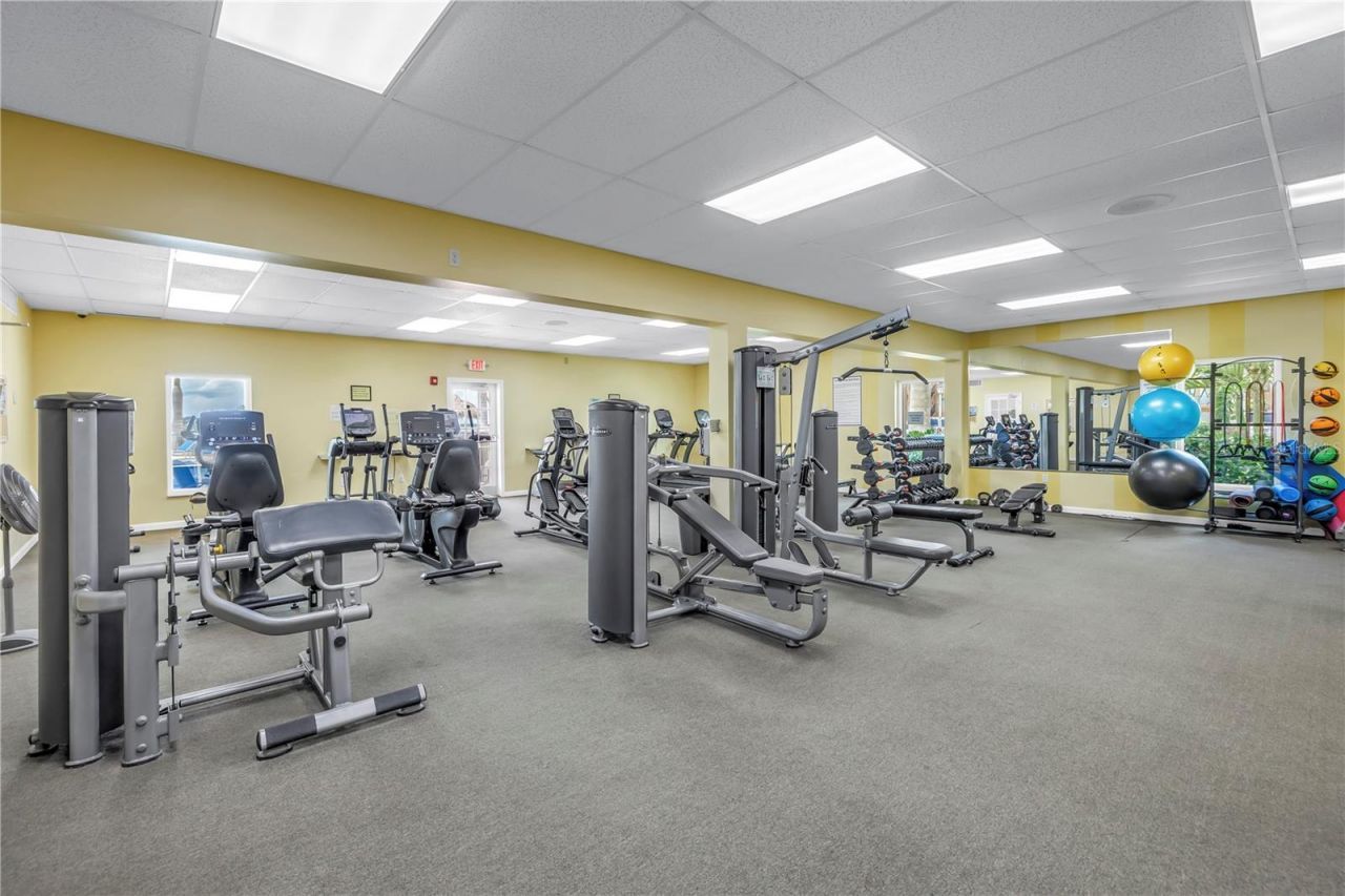 5220 Brittany Drive S, Unit 1510, Saint Petersburg, FL 33715 Photo