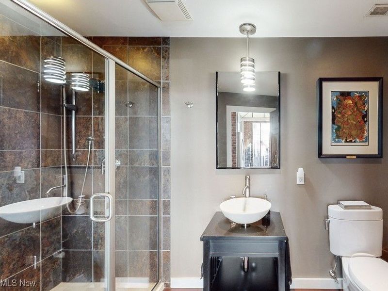 21 Furnace Street, Unit 705, Akron, OH 44308 Photo 17