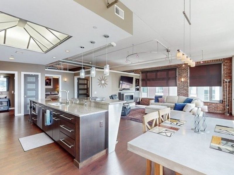 21 Furnace Street, Unit 705, Akron, OH 44308 Photo 6