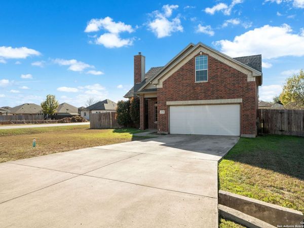 15709 Fair Lane, Selma, TX 78154