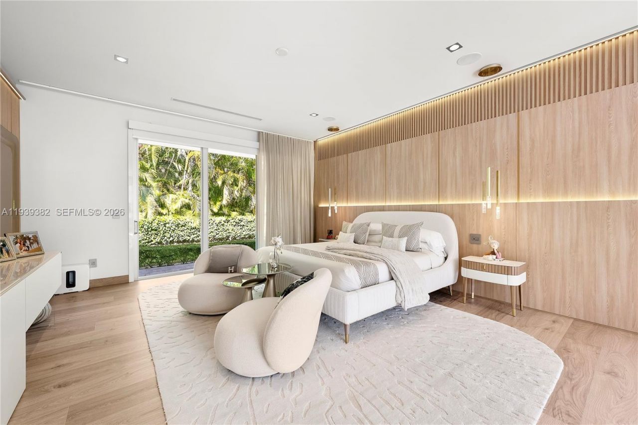 7218 SW 102nd St , Pinecrest, FL 33156 Photo