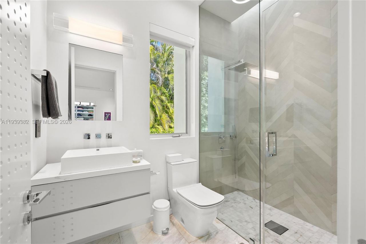 7218 SW 102nd St , Pinecrest, FL 33156 Photo