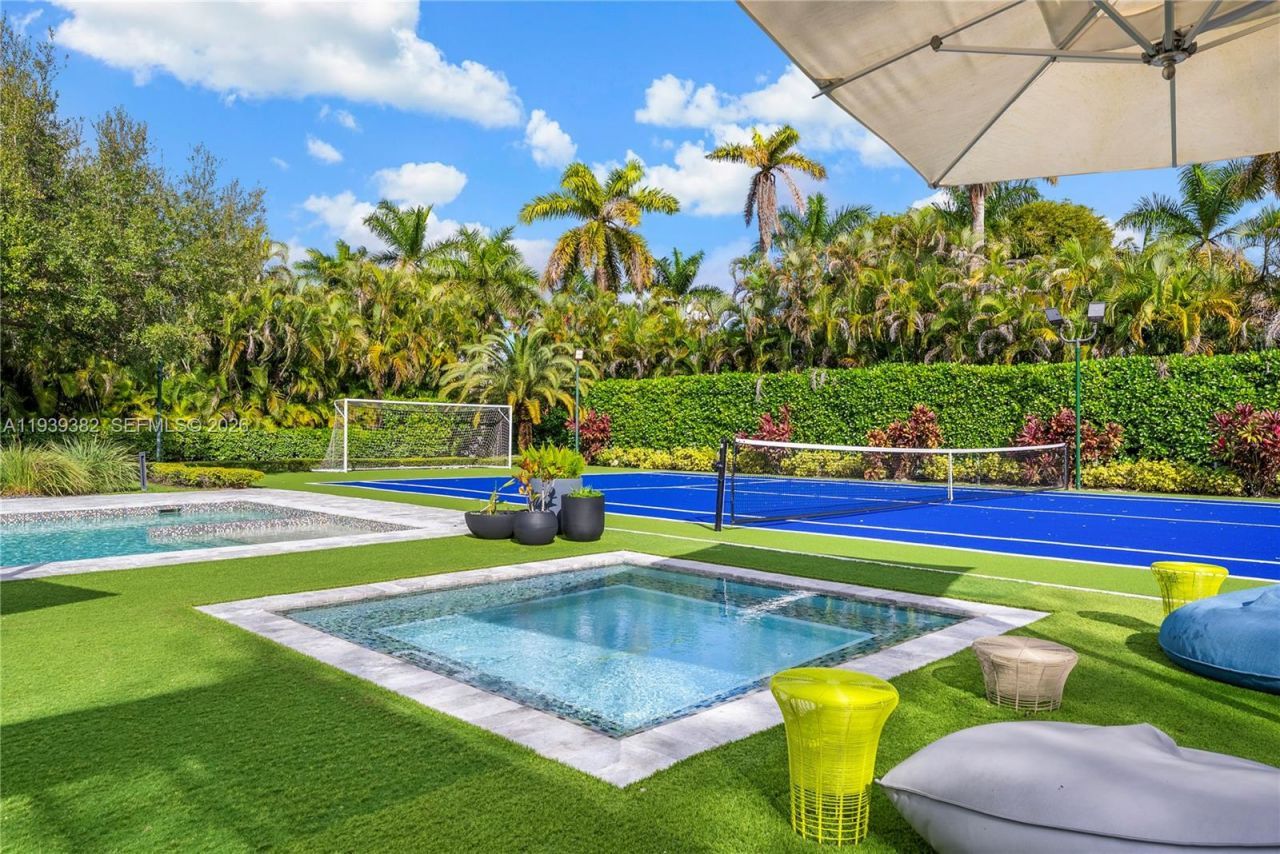 7218 SW 102nd St , Pinecrest, FL 33156 Photo