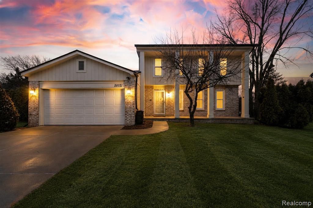 22321 Cascade Drive, Novi, MI 48375 Main Photo