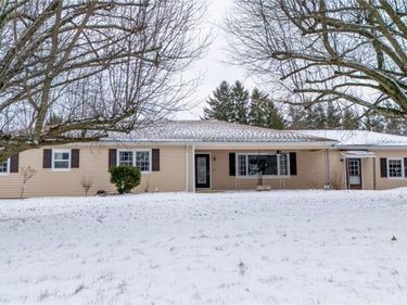 67061 Mills Road, St Clairsville, OH 43950