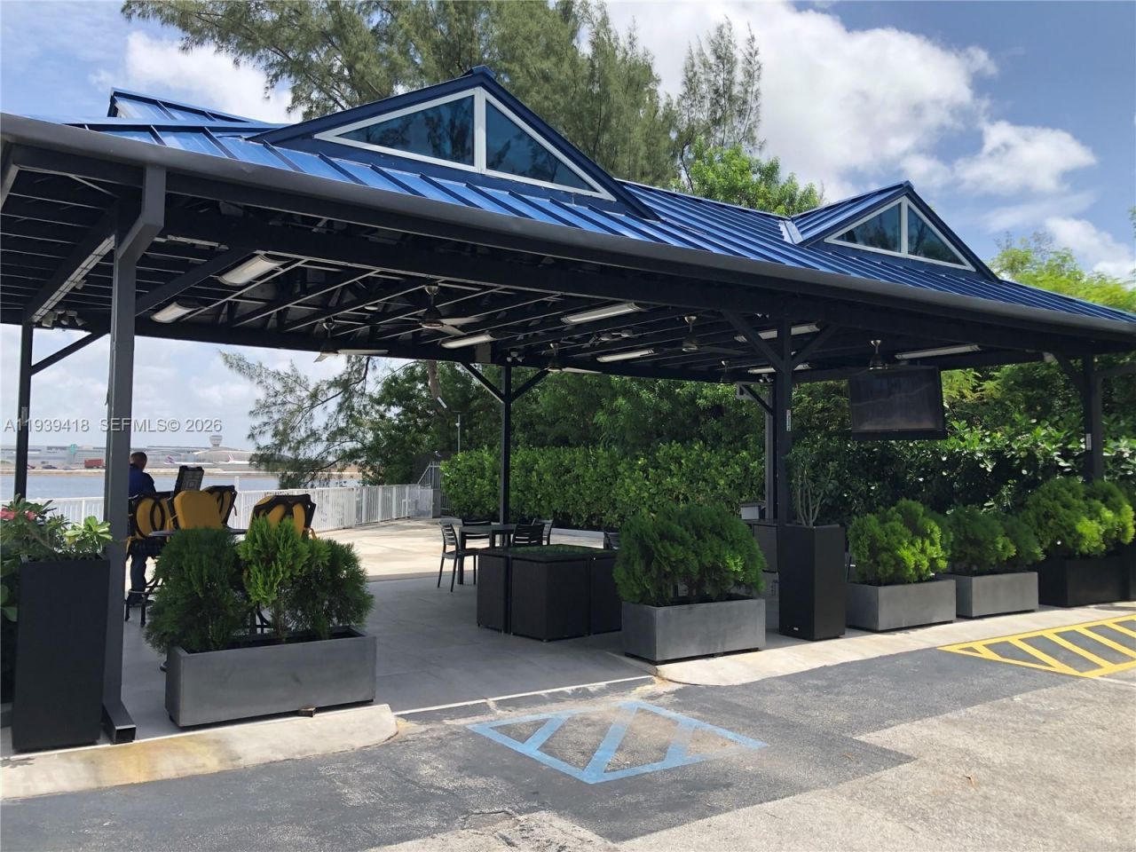 5085 NW 7th St , Unit 906, Miami, FL 33126 Photo