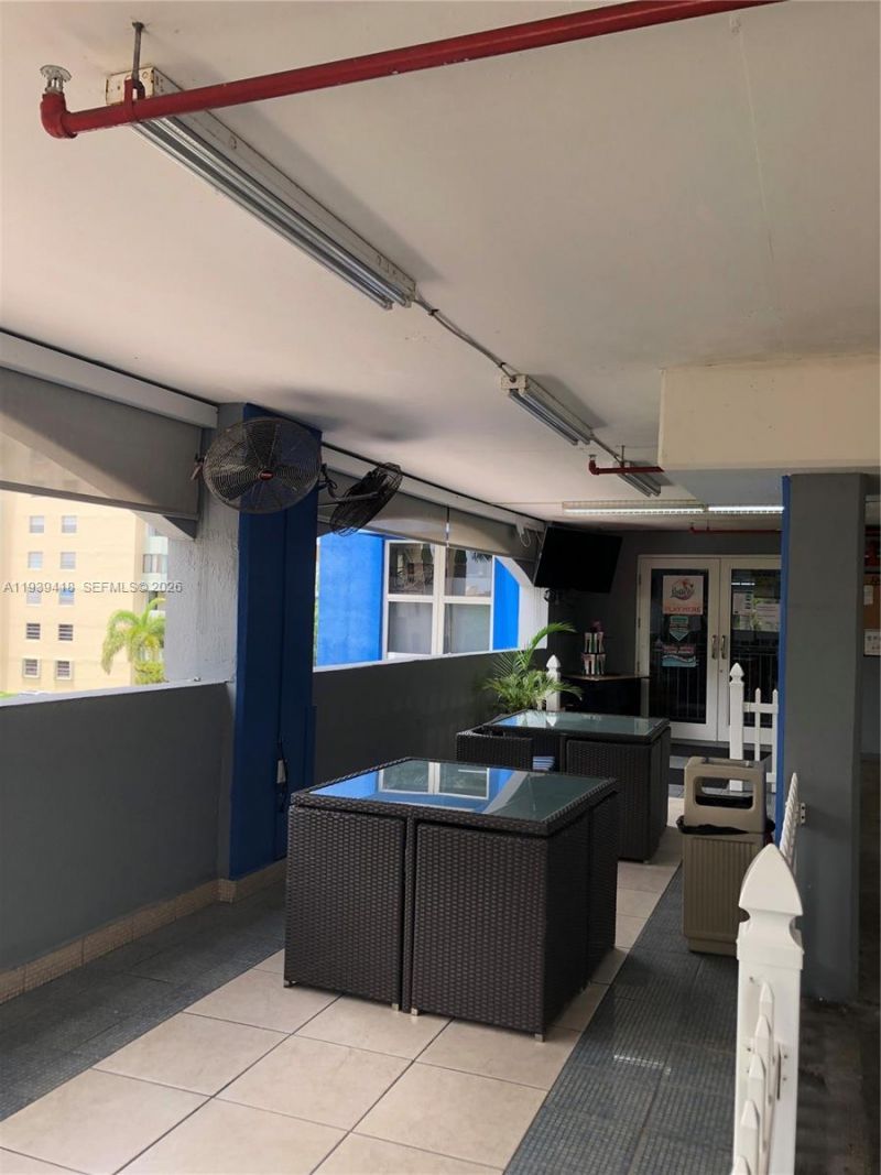 5085 NW 7th St , Unit 906, Miami, FL 33126 Photo