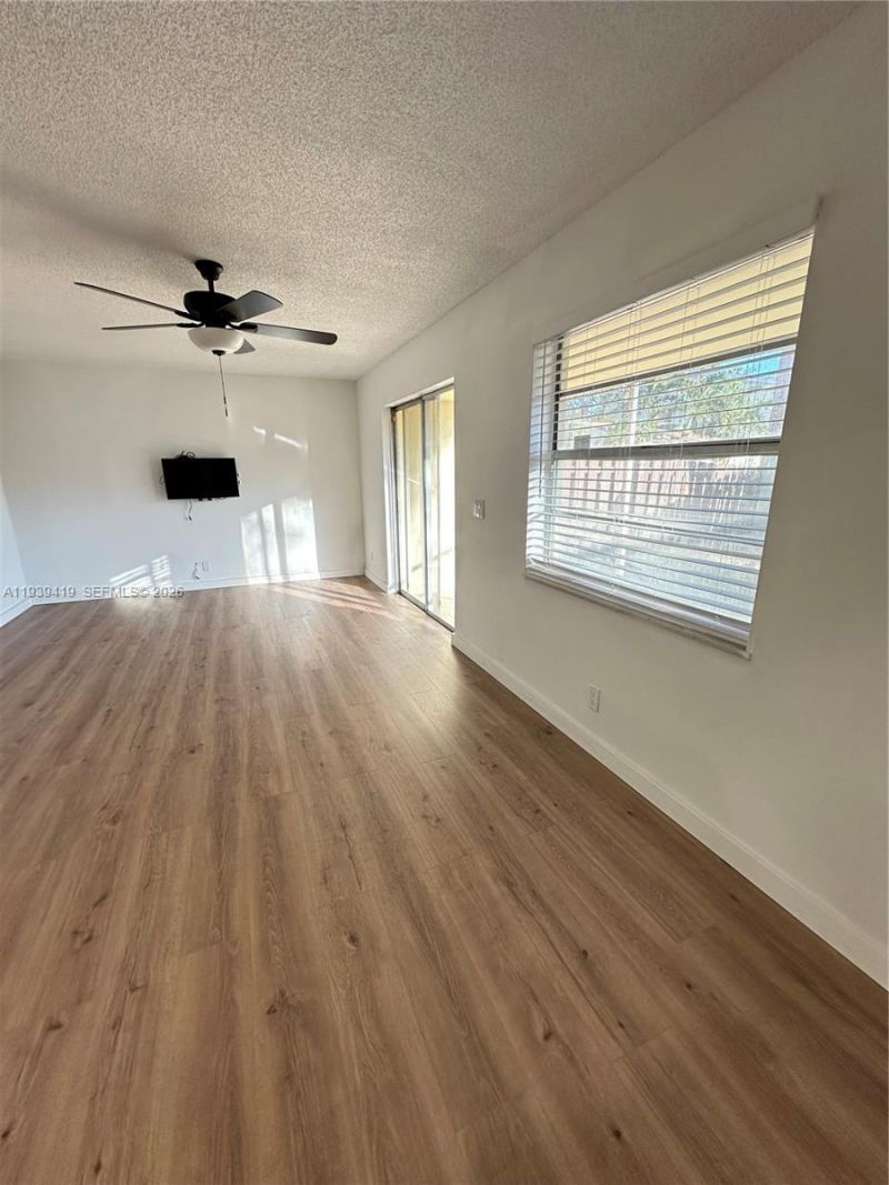 6825 NW 30th Ave, Unit 6C, Fort Lauderdale, FL 33309 Photo