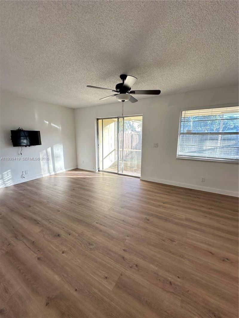 6825 NW 30th Ave, Unit 6C, Fort Lauderdale, FL 33309 Photo